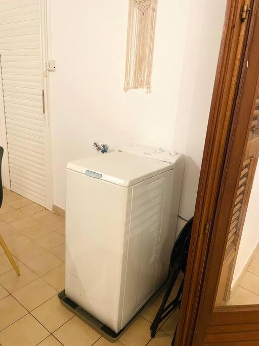 T2 Avec Parking - Entierement Climatise - Chez Elo Apartment Schoelcher Bagian luar foto